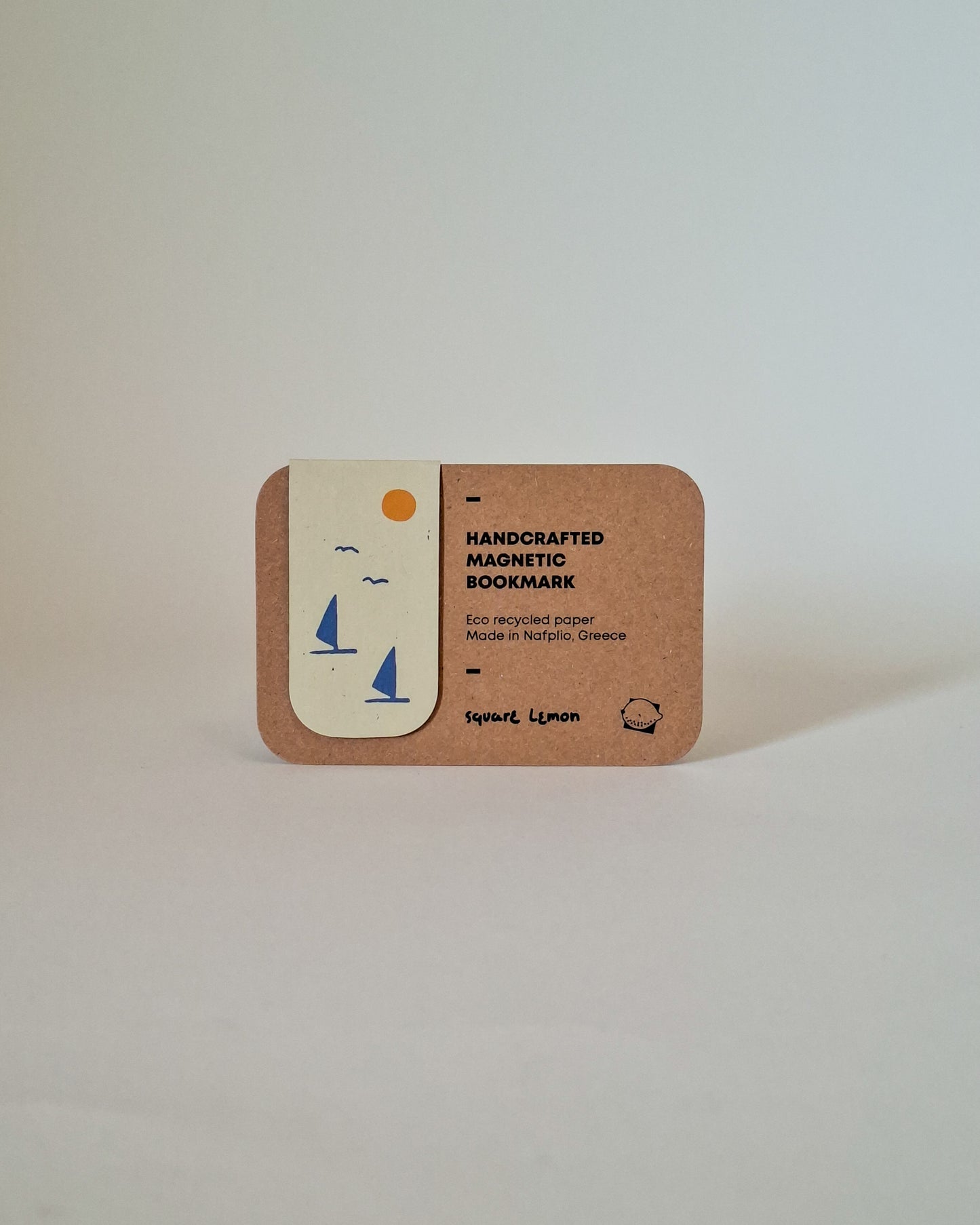 karavakia - magnetic bookmark