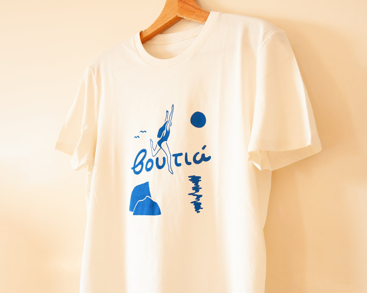 voutia - unisex t-shirt